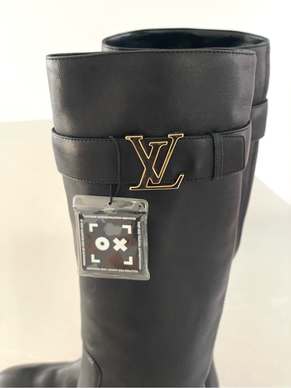 Louis Vuitton Héritage Riding Boots Black Leather LV Initiales Buckle - Picture 5 of 10